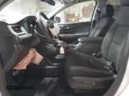 ✅ 2023 GMC Acadia SLE • VIN: 1GKKNRL41PZ175414 • Lot: 82728355. Wystawiony na Copart z przebiegiem 24 485 mil. Bezpłatny archiwum sprzedaży aukcyjnych z USA i szczegółowy raport historii pojazdu na DreamBid. Zdjęcie 7.