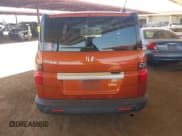 ✅ 2011 Honda Element EX • VIN: 5J6YH1H76BL000373 • Лот: 42576144. Опубликован ранее на IAAI с пробегом 256 178 миль. Бесплатный доступ к архиву аукционных продаж из США и подробный отчёт об истории автомобиля на DreamBid. Изображение 17.