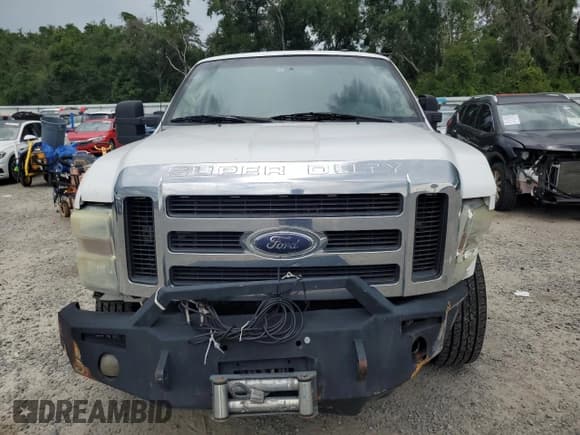 ✅ 2010 Ford F-250 • VIN: 1FTNX2A55AEB38323 • Lot: 62522965. Listed on Copart with 166,948 mi. Free auction sales archive from the USA and detailed vehicle history report at DreamBid. Image 5.