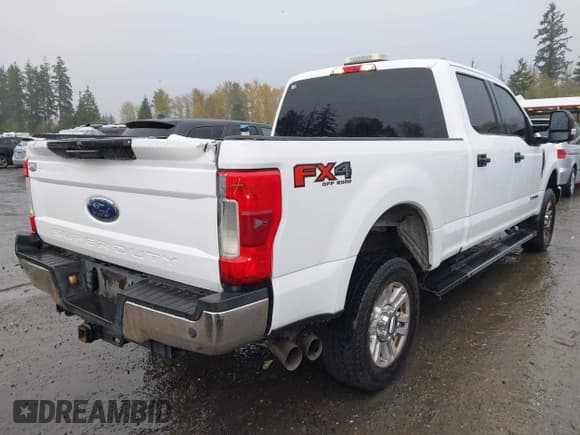 ✅ 2017 Ford F-250 Lariat • VIN: 1FT7W2BT6HEB57627 • Lot: 43643195. Listed on IAAI with 148,765 mi. Free auction sales archive from the USA and detailed vehicle history report at DreamBid. Image 4.