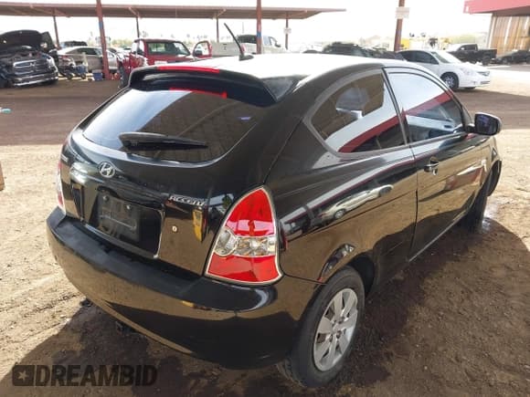 ✅ 2011 Hyundai Accent GS • VIN: KMHCM3AC9BU200457 • Лот: 41260968. Опубликован ранее на IAAI с пробегом 156 407 миль. Бесплатный доступ к архиву аукционных продаж из США и подробный отчёт об истории автомобиля на DreamBid. Изображение 4.