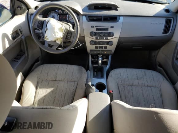 ✅ 2009 Ford Focus SE • VIN: 1FAHP35N69W134581 • Lot: 87386545. Listed on Copart with 74,000 mi. Free auction sales archive from the USA and detailed vehicle history report at DreamBid. Image 8.