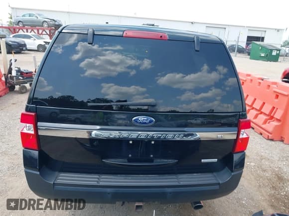 ✅ 2017 Ford Expedition Max XL • VIN: 1FMJK1GT4HEA78859 • Lot: 42928426. Wystawiony na IAAI z przebiegiem 77 318 mil. Bezpłatny archiwum sprzedaży aukcyjnych z USA i szczegółowy raport historii pojazdu na DreamBid. Zdjęcie 16.