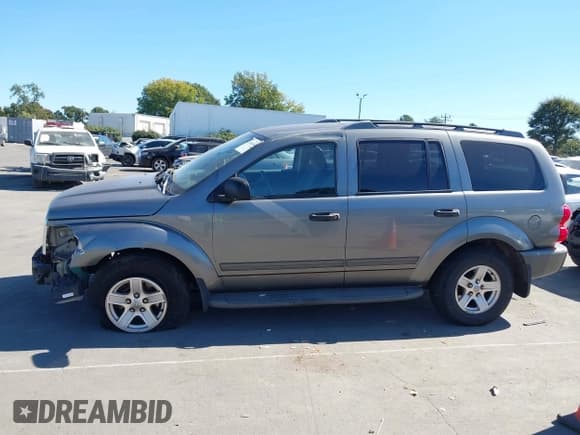 ✅ 2005 Dodge Durango SLT • VIN: 1D8HD48N95F509296 • Лот: 43464425. Опубликован ранее на IAAI с пробегом 290 205 миль. Бесплатный доступ к архиву аукционных продаж из США и подробный отчёт об истории автомобиля на DreamBid. Изображение 15.