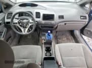 ✅ 2010 Honda Civic DX-VP • VIN: 2HGFA1E38AH551923 • Lot: 78659414. Wystawiony na Copart z przebiegiem Nie podano. Bezpłatny archiwum sprzedaży aukcyjnych z USA i szczegółowy raport historii pojazdu na DreamBid. Zdjęcie 8.