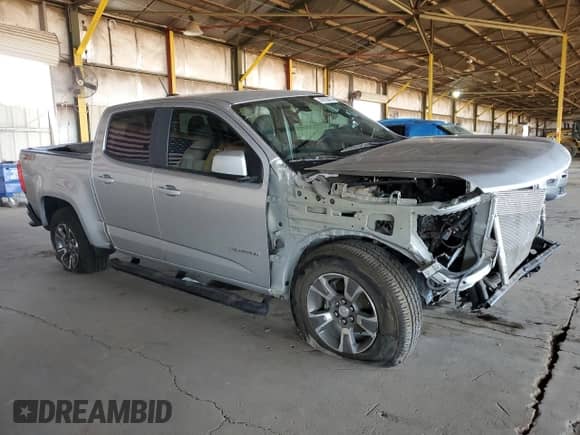 2020 Chevrolet Colorado 2WD Z71 z VIN 1GCGSDEN2L1124886, wystawiony jako Copart lot #49735425 z przebiegiem 36 643 mil mil oraz Szkoda całkowita • Salvage title. Historia ofert i sprzedaży dostępna na DreamBid. Obrazek 4.