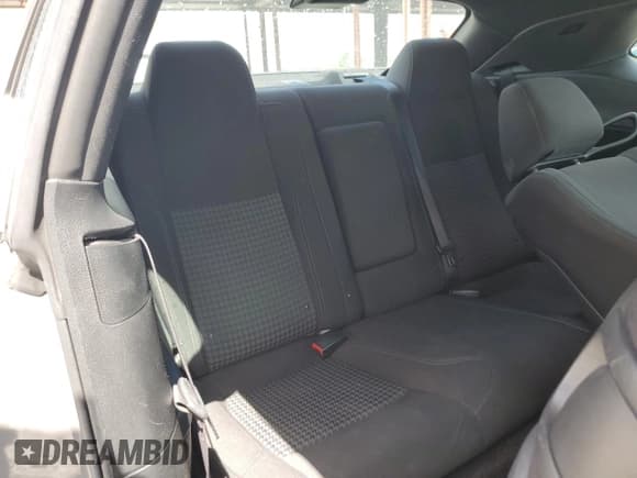 ✅ 2017 Dodge Challenger R/T Plus • VIN: 2C3CDZBT7HH561210 • Лот: 69439015. Опубликован ранее на Copart с пробегом 216 326 миль. Бесплатный доступ к архиву аукционных продаж из США и подробный отчёт об истории автомобиля на DreamBid. Изображение 10.