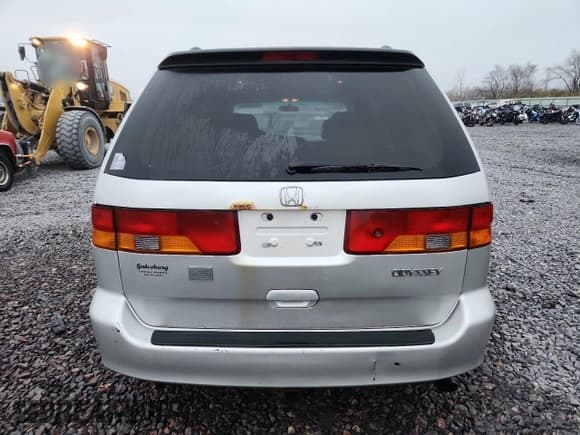 ✅ 2004 Honda Odyssey EX • VIN: 5FNRL18604B022388 • Lot: 93499445. Listed on Copart with 254,847 mi. Free auction sales archive from the USA and detailed vehicle history report at DreamBid. Image 6.