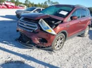 ✅ 2018 Ford Escape SE • VIN: 1FMCU0GD1JUA65519 • Lot: 43677552. Wystawiony na IAAI z przebiegiem 133 860 mil. Bezpłatny archiwum sprzedaży aukcyjnych z USA i szczegółowy raport historii pojazdu na DreamBid. Zdjęcie 6.