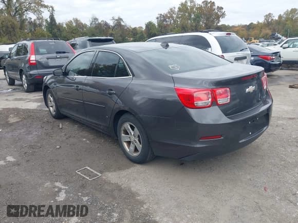 ✅ 2013 Chevrolet Malibu LS • VIN: 1G11B5SA3DF345245 • Lot: 43549195. Wystawiony na IAAI z przebiegiem 156 920 mil. Bezpłatny archiwum sprzedaży aukcyjnych z USA i szczegółowy raport historii pojazdu na DreamBid. Zdjęcie 3.
