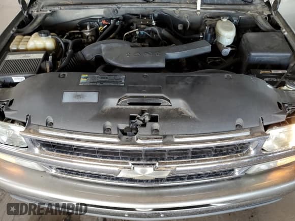 ✅ 2003 Chevrolet Suburban LT • VIN: 3GNEC16Z03G292961 • Лот: 42438505. Опубликован ранее на Copart с пробегом 173 301 миль. Бесплатный доступ к архиву аукционных продаж из США и подробный отчёт об истории автомобиля на DreamBid. Изображение 12.