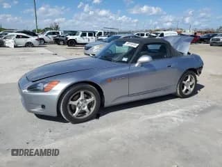 ✅ 2001 Honda S2000 • VIN: JHMAP11451T004597 • Lot: 50910255. Wystawiony na Copart z przebiegiem 71 384 mil. Bezpłatny archiwum sprzedaży aukcyjnych z USA i szczegółowy raport historii pojazdu na DreamBid. Zdjęcie 1.