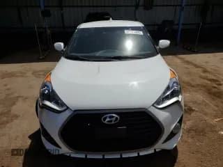 ✅ 2017 Hyundai Veloster Turbo • VIN: KMHTC6AE5HU308928 • Lot: 52157554. Wystawiony na Copart z przebiegiem 61 403 mil. Bezpłatny archiwum sprzedaży aukcyjnych z USA i szczegółowy raport historii pojazdu na DreamBid. Zdjęcie 5.