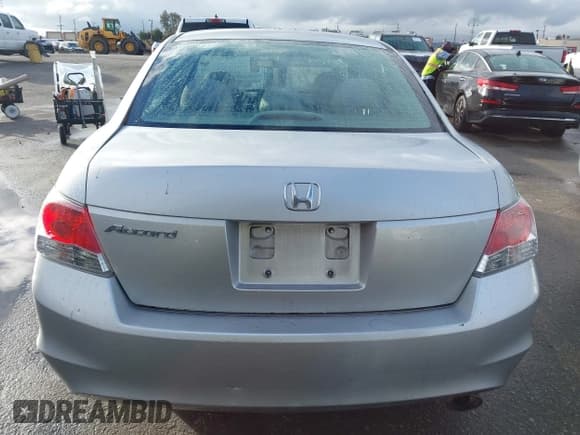 ✅ 2010 Honda Accord LX-P • VIN: 1HGCP2F43AA035918 • Lot: 43713299. Listed on IAAI with 160,177 mi. Free auction sales archive from the USA and detailed vehicle history report at DreamBid. Image 17.