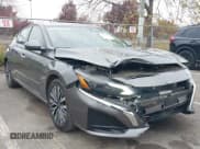 ✅ 2023 Nissan Altima SV • VIN: 1N4BL4DV9PN337637 • Lot: 43676892. Wystawiony na IAAI z przebiegiem 50 585 mil. Bezpłatny archiwum sprzedaży aukcyjnych z USA i szczegółowy raport historii pojazdu na DreamBid. Zdjęcie 1.