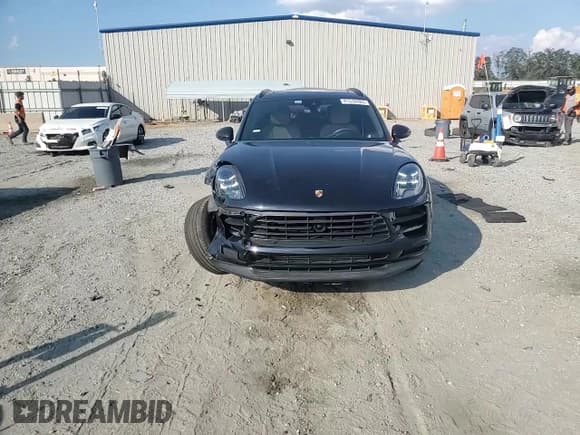 ✅ 2019 Porsche Macan • VIN: WP1AA2A5XKLB04986 • Lot: 81532485. Listed on Copart with 39,677 mi. Free auction sales archive from the USA and detailed vehicle history report at DreamBid. Image 13.