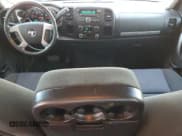 ✅ 2011 GMC Sierra 1500 SLE • VIN: 3GTP1VEA0BG109549 • Лот: 71444405. Опубликован ранее на Copart с пробегом 103 177 миль. Бесплатный доступ к архиву аукционных продаж из США и подробный отчёт об истории автомобиля на DreamBid. Изображение 8.