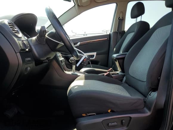 ✅ 2014 Chevrolet Captiva Sport LS • VIN: 3GNAL2EK9ES609466 • Lot: 65206015. Wystawiony na Copart z przebiegiem 131 788 mil. Bezpłatny archiwum sprzedaży aukcyjnych z USA i szczegółowy raport historii pojazdu na DreamBid. Zdjęcie 7.