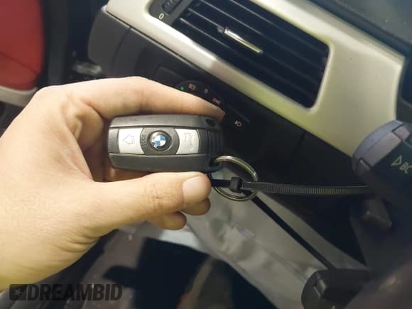 ✅ 2007 BMW 3 Series 335i • VIN: WBAWL735X7PX42731 • Lot: 42362319. Wystawiony na IAAI z przebiegiem 64 372 mil. Bezpłatny archiwum sprzedaży aukcyjnych z USA i szczegółowy raport historii pojazdu na DreamBid. Zdjęcie 11.