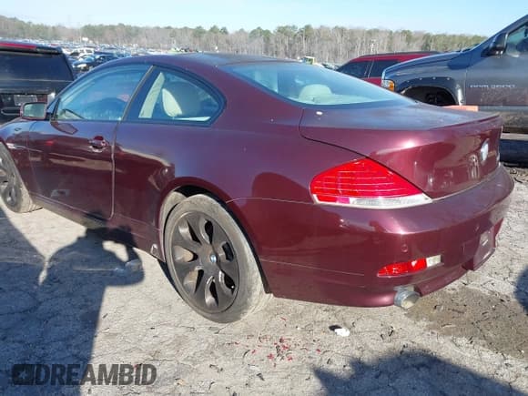 ✅ 2007 BMW 6 Series 650i • VIN: WBAEH13547CR51657 • Lot: 41627772. Wystawiony na IAAI z przebiegiem 139 147 mil. Bezpłatny archiwum sprzedaży aukcyjnych z USA i szczegółowy raport historii pojazdu na DreamBid. Zdjęcie 3.
