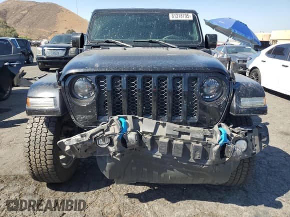 ✅ 2023 Jeep Wrangler Sahara • VIN: 1C4JJXP61PW683371 • Лот: 81318795. Опубликован ранее на Copart с пробегом 50 685 миль. Бесплатный доступ к архиву аукционных продаж из США и подробный отчёт об истории автомобиля на DreamBid. Изображение 5.