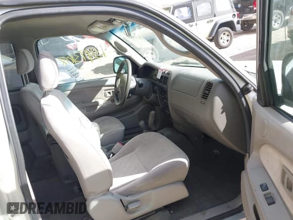 ✅ 2004 Toyota Tacoma • VIN: 5TEWN72N04Z458592 • Lot: 43493108. Wystawiony na IAAI z przebiegiem 71 122 mil. Bezpłatny archiwum sprzedaży aukcyjnych z USA i szczegółowy raport historii pojazdu na DreamBid. Zdjęcie 5.