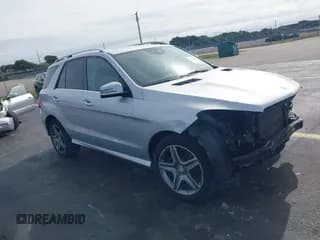 ✅ 2016 Mercedes-Benz GLE 350 • VIN: 4JGDA5JB7GA633946 • Лот: 43813916. Опубликован ранее на IAAI с пробегом 84 056 миль. Бесплатный доступ к архиву аукционных продаж из США и подробный отчёт об истории автомобиля на DreamBid. Изображение 1.