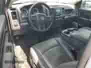 2017 Ram 1500 Tradesman z VIN 3C6JR6AT9HG742076, wystawiony jako Copart lot #59478235 z przebiegiem 148 694 mil mil oraz Szkoda całkowita • Salvage title. Historia ofert i sprzedaży dostępna na DreamBid. Obrazek 8.