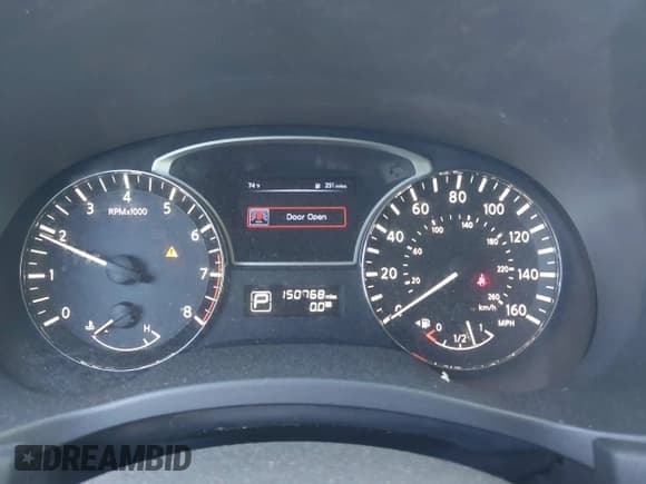 ✅ 2015 Nissan Pathfinder SV • VIN: 5N1AR2MNXFC632695 • Lot: 43446725. Listed on IAAI with 150,768 mi. Free auction sales archive from the USA and detailed vehicle history report at DreamBid. Image 7.