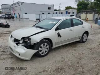✅ 2005 Mitsubishi Galant ES • VIN: 4A3AB36F95E025188 • Lot: 41750335. Wystawiony na Copart z przebiegiem 99 204 mil. Bezpłatny archiwum sprzedaży aukcyjnych z USA i szczegółowy raport historii pojazdu na DreamBid. Zdjęcie 1.
