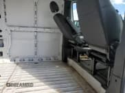 ✅ 2025 Ram ProMaster Cargo Tradesman • VIN: 3C6MRVHG7SE517898 • Лот: 90687995. Опубликован ранее на Copart с пробегом 20 625 миль. Бесплатный доступ к архиву аукционных продаж из США и подробный отчёт об истории автомобиля на DreamBid. Изображение 11.