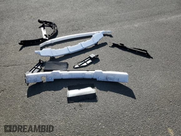 ✅ 2024 Nissan ARIYA Engage • VIN: JN1CF0BB2RM732553 • Lot: 65143665. Wystawiony na Copart z przebiegiem 11 486 mil. Bezpłatny archiwum sprzedaży aukcyjnych z USA i szczegółowy raport historii pojazdu na DreamBid. Zdjęcie 13.