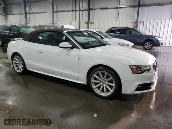 ✅ 2015 Audi A5 Premium Plus • VIN: WAUMFAFH0FN010281 • Lot: 84439845. Wystawiony na Copart z przebiegiem 88 284 mil. Bezpłatny archiwum sprzedaży aukcyjnych z USA i szczegółowy raport historii pojazdu na DreamBid. Zdjęcie 4.