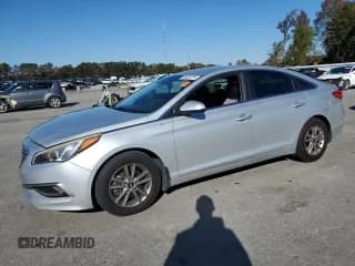 ✅ 2016 Hyundai Sonata SE • VIN: 5NPE24AF3GH340542 • Лот: 90820725. Опубликован ранее на Copart с пробегом 108 282 миль. Бесплатный доступ к архиву аукционных продаж из США и подробный отчёт об истории автомобиля на DreamBid. Изображение 1.