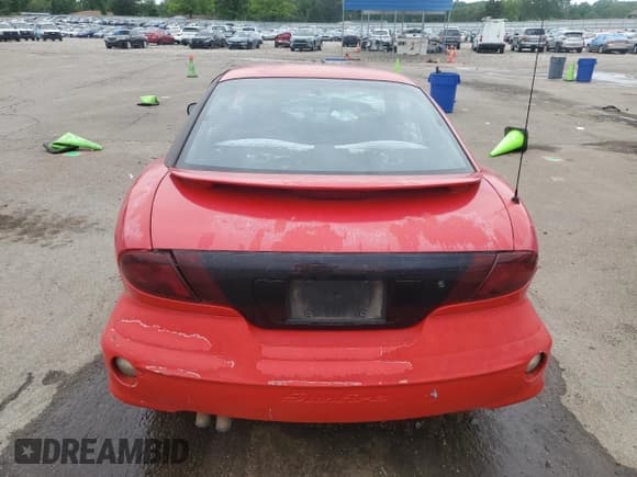 ✅ 2001 Pontiac Sunfire SE • VIN: 1G2JB124717203047 • Lot: 56062475. Listed on Copart with 201,865 mi. Free auction sales archive from the USA and detailed vehicle history report at DreamBid. Image 6.