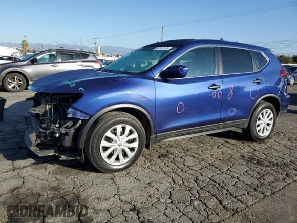 ✅ 2018 Nissan Rogue S • VIN: KNMAT2MTXJP555753 • Lot: 93524185. Wystawiony na Copart z przebiegiem 38 378 mil. Bezpłatny archiwum sprzedaży aukcyjnych z USA i szczegółowy raport historii pojazdu na DreamBid. Zdjęcie 1.