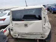 ✅ 2013 Kia Soul + • VIN: KNDJT2A64D7542578 • Лот: 62193585. Опубликован ранее на Copart с пробегом 81 342 миль. Бесплатный доступ к архиву аукционных продаж из США и подробный отчёт об истории автомобиля на DreamBid. Изображение 6.