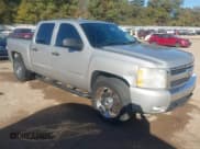 ✅ 2007 Chevrolet Silverado 1500 1LT • VIN: 2GCEC13J871688674 • Lot: 43707213. Wystawiony na IAAI z przebiegiem 293 504 mil. Bezpłatny archiwum sprzedaży aukcyjnych z USA i szczegółowy raport historii pojazdu na DreamBid. Zdjęcie 1.