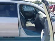 ✅ 2011 Chevrolet Traverse 1LT • VIN: 1GNKVGED2BJ113399 • Lot: 43049220. Listed on IAAI with 149,156 mi. Free auction sales archive from the USA and detailed vehicle history report at DreamBid. Image 5.