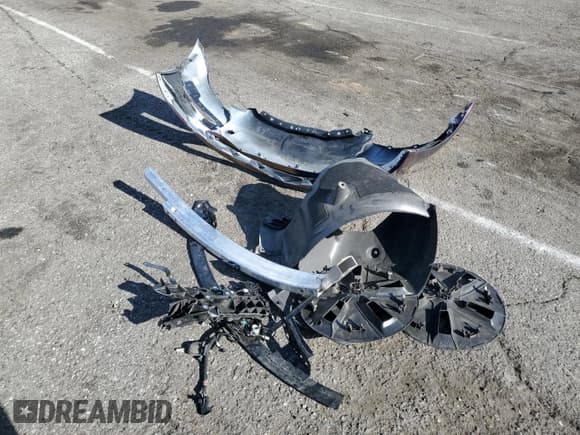 ✅ 2023 Tesla Model 3 • VIN: 5YJ3E1EA0PF551630 • Lot: 52561835. Wystawiony na Copart z przebiegiem 53 660 mil. Bezpłatny archiwum sprzedaży aukcyjnych z USA i szczegółowy raport historii pojazdu na DreamBid. Zdjęcie 14.