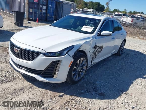 ✅ 2020 Cadillac CT5 Premium Luxury • VIN: 1G6DN5RK9L0136428 • Лот: 43487236. Опубликован ранее на IAAI с пробегом 13 545 миль. Бесплатный доступ к архиву аукционных продаж из США и подробный отчёт об истории автомобиля на DreamBid. Изображение 2.