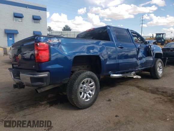 ✅ 2017 Chevrolet Silverado 2500HD LT • VIN: 1GC1KVEG3HF225619 • Lot: 55489295. Listed on Copart with Not provided. Free auction sales archive from the USA and detailed vehicle history report at DreamBid. Image 3.