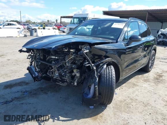 ✅ 2024 Porsche Cayenne • VIN: WP1AA2AY2RDA03634 • Лот: 41746198. Опубликован ранее на IAAI с пробегом 5 913 миль. Бесплатный доступ к архиву аукционных продаж из США и подробный отчёт об истории автомобиля на DreamBid. Изображение 6.