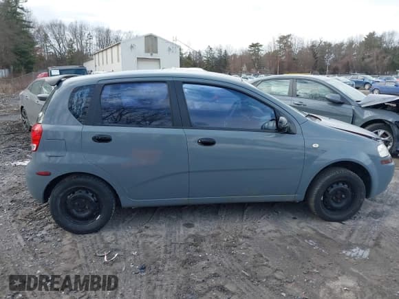 ✅ 2008 Chevrolet Aveo LS • VIN: KL1TD66638B051757 • Lot: 41195507. Wystawiony na IAAI z przebiegiem 101 034 mil. Bezpłatny archiwum sprzedaży aukcyjnych z USA i szczegółowy raport historii pojazdu na DreamBid. Zdjęcie 13.