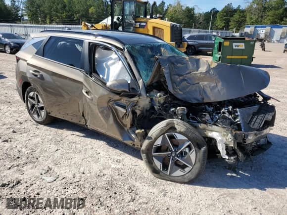 2025 Hyundai Tucson SEL Convenience с VIN KM8JCDD15SU247947, выставлен на аукционе Copart как лот 84752035 с пробегом Не указан миль и Списание • Salvage title. История ставок и продаж доступна на DreamBid. Изображение 4.