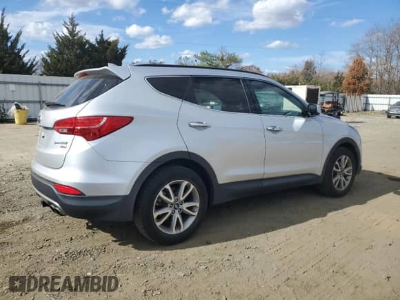 ✅ 2016 Hyundai Santa Fe Limited • VIN: 5XYZUDLA1GG308242 • Lot: 78397734. Wystawiony na Copart z przebiegiem 40 700 mil mil. Skorzystaj z bezpłatnego archiwum sprzedaży aukcyjnych z USA i zobacz szczegółowy raport historii pojazdu na DreamBid. Zdjęcie 3.
