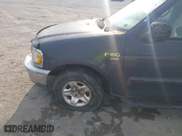 ✅ 2000 Ford F-150 XL • VIN: 1FTRX17W0YKA19540 • Lot: 42410329. Listed on IAAI with Not provided. Free auction sales archive from the USA and detailed vehicle history report at DreamBid. Image 6.