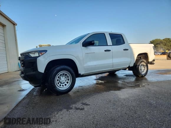 ✅ 2023 Chevrolet Colorado 2WD Work Truck • VIN: 1GCGSBEC0P1174467 • Лот: 71588295. Опубликован ранее на Copart с пробегом 21 597 миль. Бесплатный доступ к архиву аукционных продаж из США и подробный отчёт об истории автомобиля на DreamBid. Изображение 1.