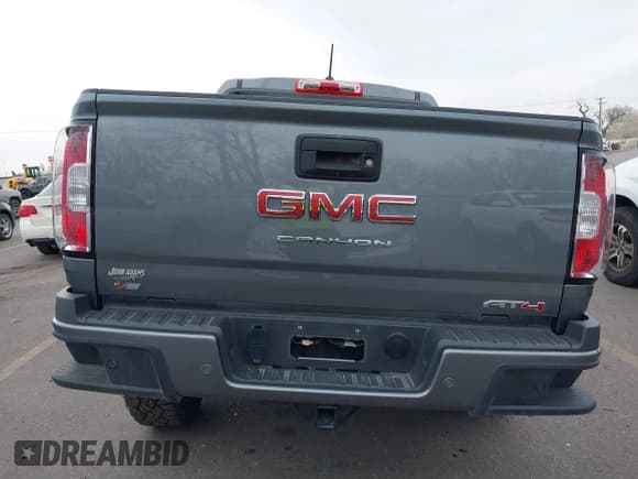 ✅ 2022 GMC Canyon 4WD AT4 • VIN: 1GTG6FENXN1187138 • Лот: 41504228. Опубликован ранее на IAAI с пробегом 2 901 миль. Бесплатный доступ к архиву аукционных продаж из США и подробный отчёт об истории автомобиля на DreamBid. Изображение 16.