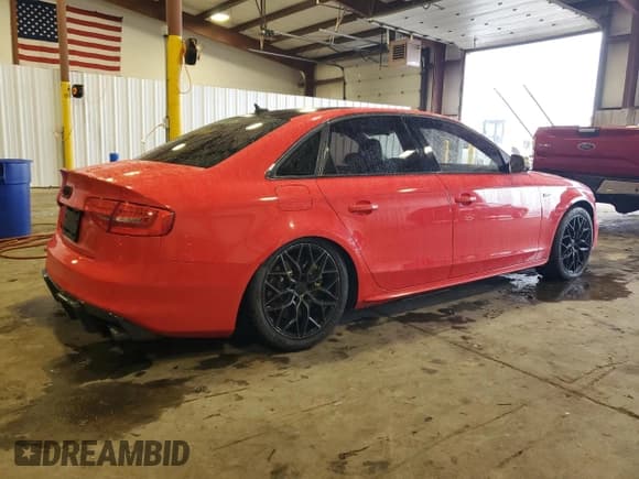 ✅ 2015 Audi S4 Premium Plus • VIN: WAUBGAFL5FA022099 • Лот: 85000615. Опубликован ранее на Copart с пробегом Не указан. Бесплатный доступ к архиву аукционных продаж из США и подробный отчёт об истории автомобиля на DreamBid. Изображение 3.